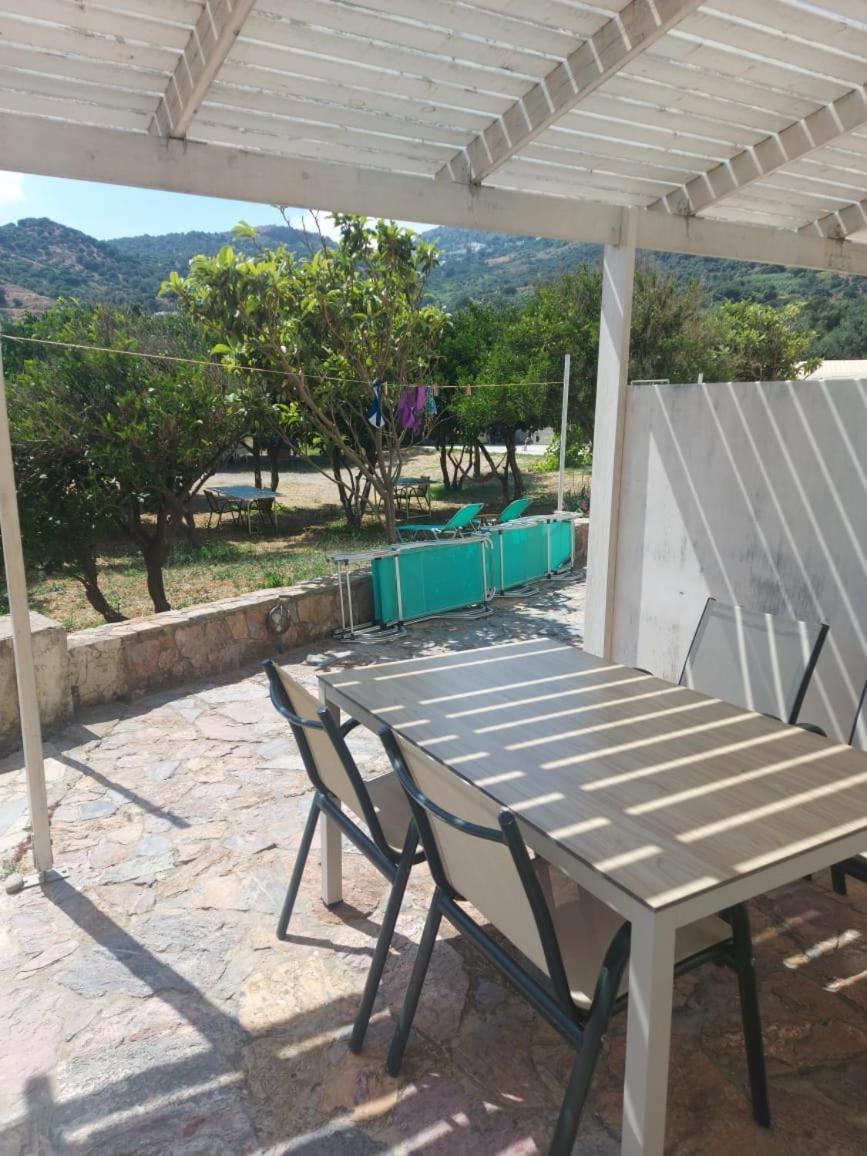 Antonis Apts, Physio Fitness Retreats プラキアス エクステリア 写真